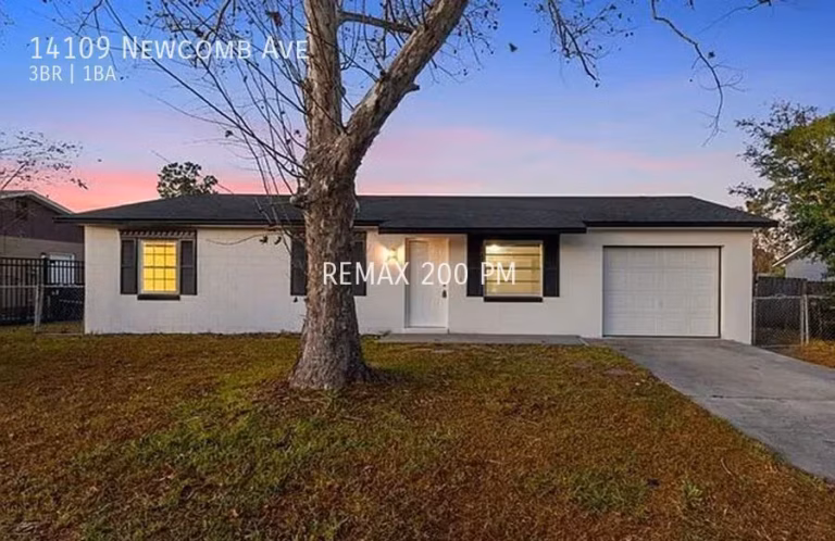 Casas Florida Orange County Orlando East Orlando $1,895 / Mes 14109 Newcomb Ave, Orlando, FL 32826