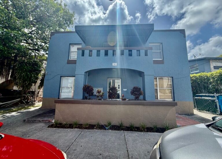 Apartamento en Renta, Florida Miami/Dade County Miami Little Havana $1,995 en 201 SW 19th Ave Unidad 3, Miami, FL 33135