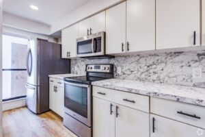 the-seasons-orlando-fl-2-br-2-ba-1270-pies2